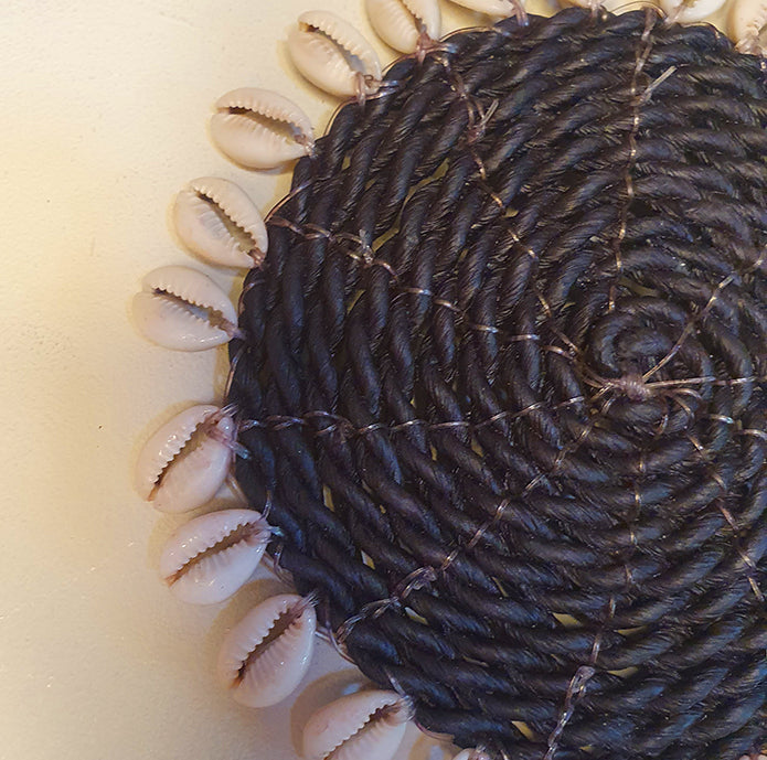 Onderzetters papiertouw schelpenrand Ø 10 cm - zwart
